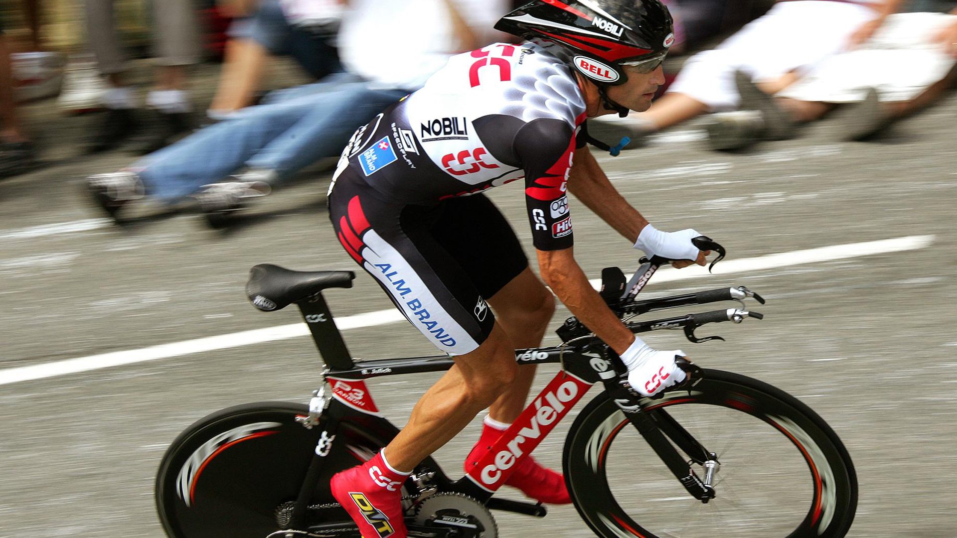 中甲联赛加强比赛节奏控制训练优化攻守转换